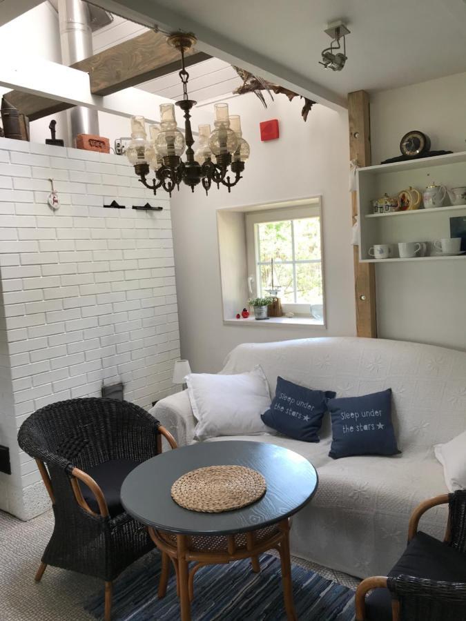 PāvilostaCardinalis House公寓 外观 照片